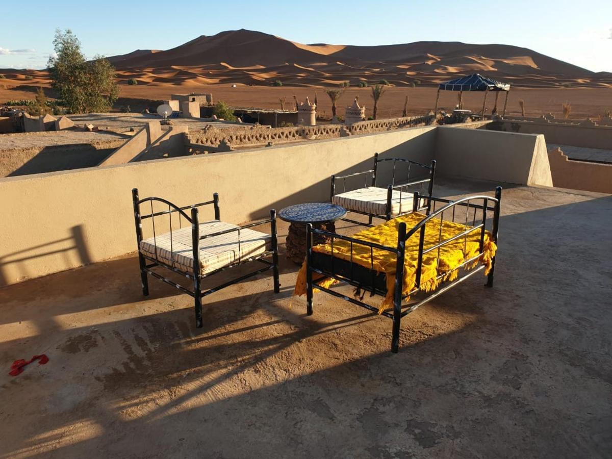 Lac Yasmins Auberge Sahara Garden מראה חיצוני תמונה