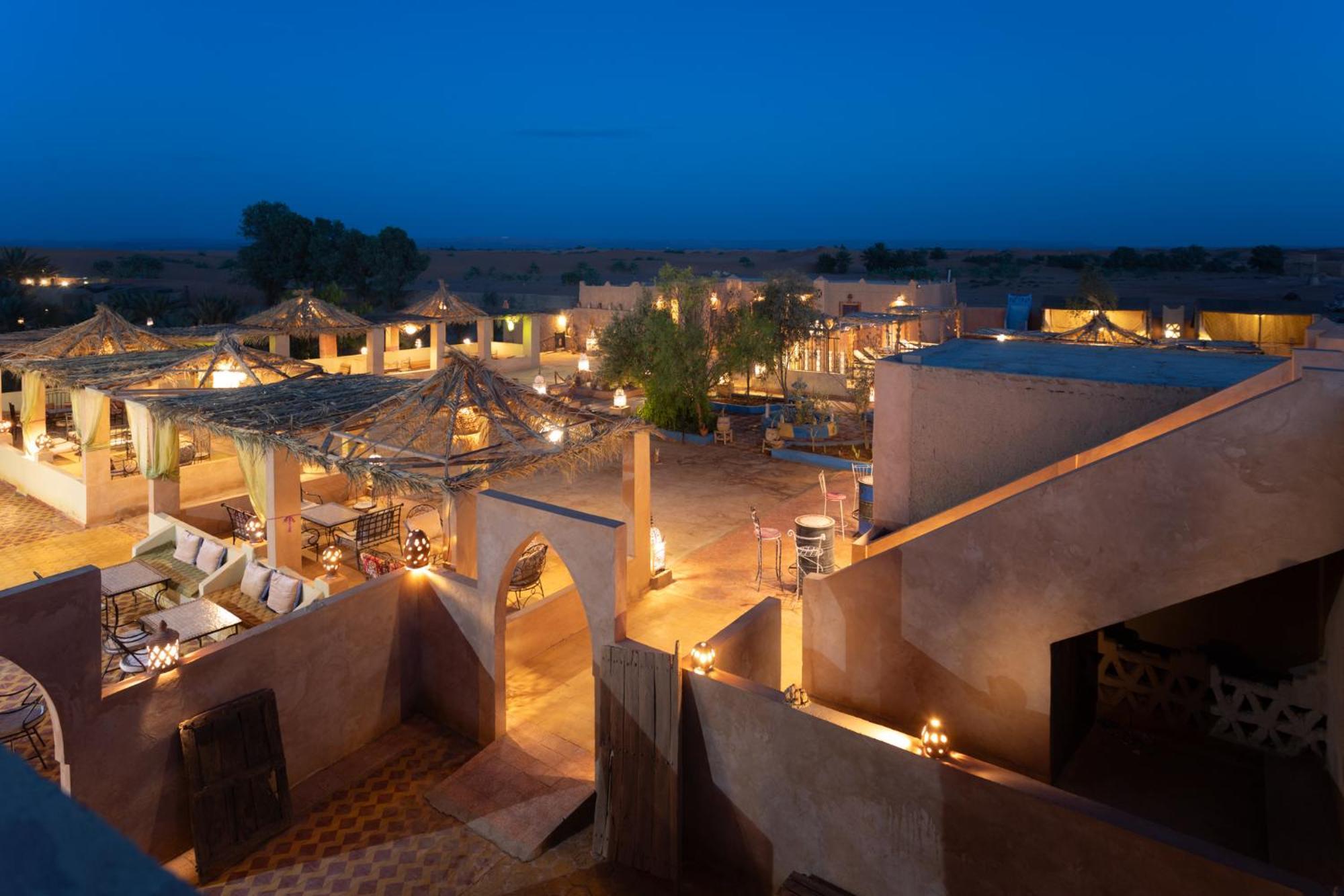 Lac Yasmins Auberge Sahara Garden מראה חיצוני תמונה
