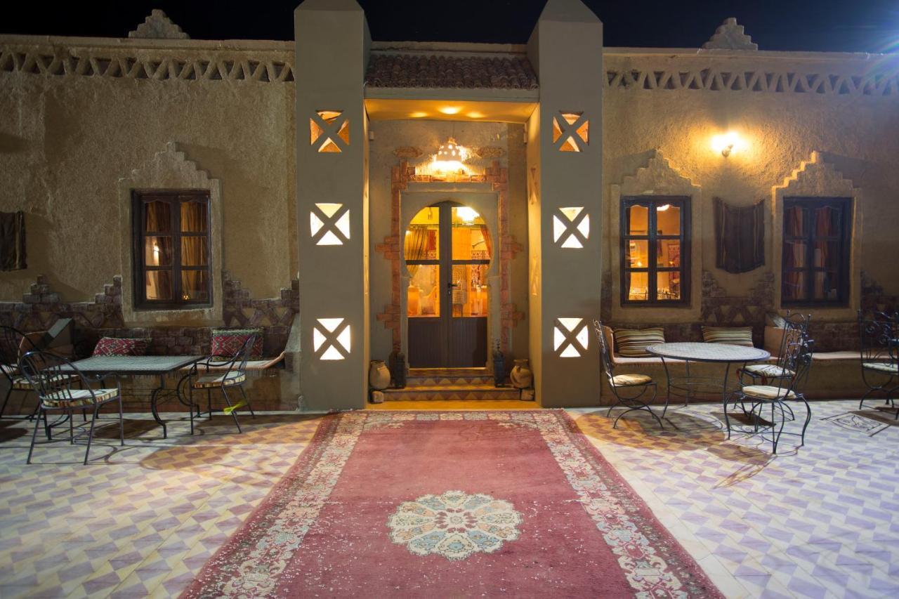 Lac Yasmins Auberge Sahara Garden מראה חיצוני תמונה